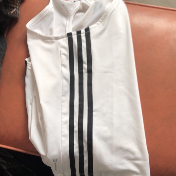 Adidas xs white - Picture 3 of 4